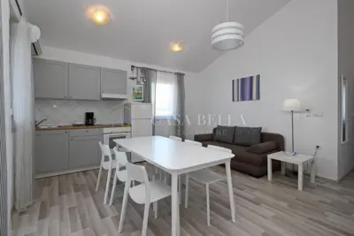 Stan 84,60 m², Baška na Krku, 2 spavaće sobe i terasa - 5