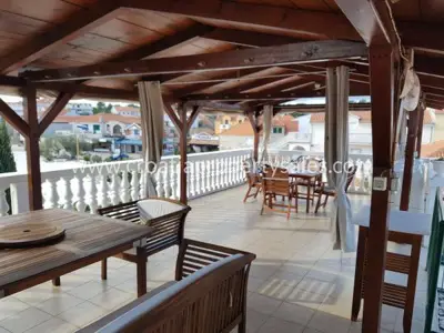 House 136 m², Otok Murter - first row to the sea - 2