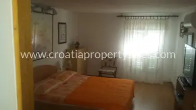 House 136 m², Otok Murter - first row to the sea - 6