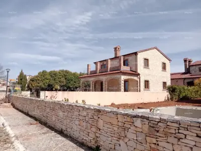 Attraktive Häuser zum Verkauf in Zentralistrien, nahe Savičenta