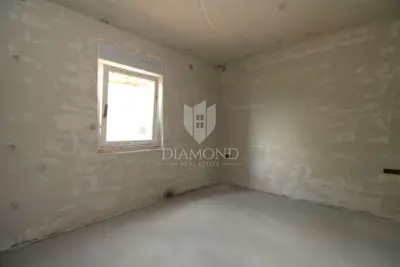 Apartment 57 m², Gornja Drenova, yard and terrace - 5