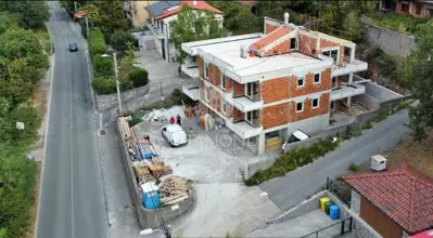 Apartment 57 m², Gornja Drenova, yard and terrace