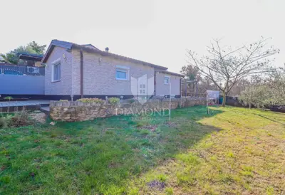 Haus 60 m², Kaštel - Terrasse und Grundstück 693 m² - 15