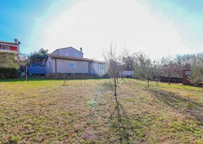 Haus 60 m², Kaštel - Terrasse und Grundstück 693 m² - 16
