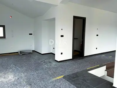 Penthouse 100 m², Krk - terrace 50 m² and 3 bedrooms - 11