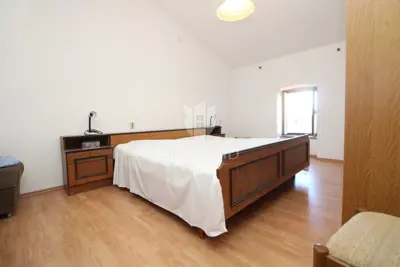 Kuća 110 m², Labin okolica - pogled na prirodu i brežuljke - 14