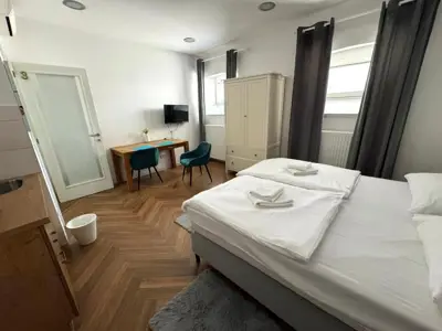 Stan 95 m², Pula Centar - 3 stambene jedinice - 5