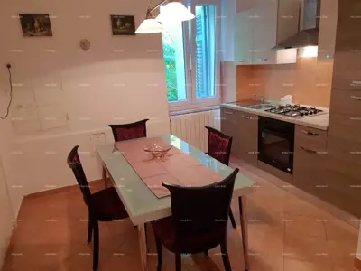 Stan 80 m², Pula Centar - prostran i svijetao - 4