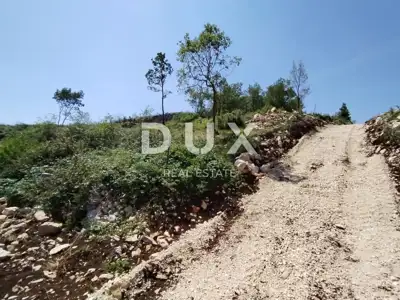 ISTRA- LABIN- Baugrundstück 547 m² Umgebung!