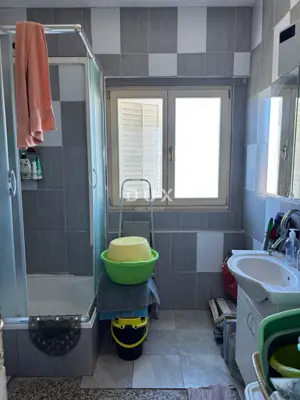 Stan 63 m², Pula Centar - dvije terase i odvojena kuhinja - 21