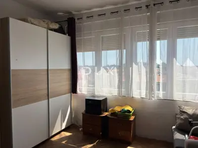 Stan 63 m², Pula Centar - dvije terase i odvojena kuhinja - 5