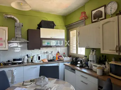 Stan 63 m², Pula Centar - dvije terase i odvojena kuhinja - 11
