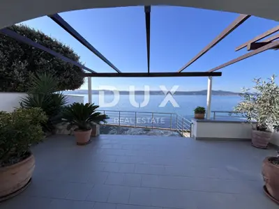 Haus 145,95 m², Sveti Petar na Moru - 1. Reihe zum Meer