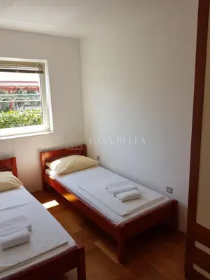 Apartment 61 m², Malinska - 2 bedrooms, garden - 4