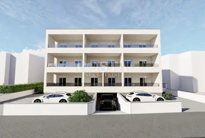 Stan 43 m², Crvene kuće - lođa 13 m² i parkirno mjesto - 2