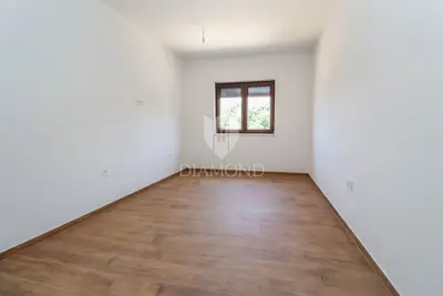 Stan u Puli, Centar - dvije spavaće sobe i ostava - 6