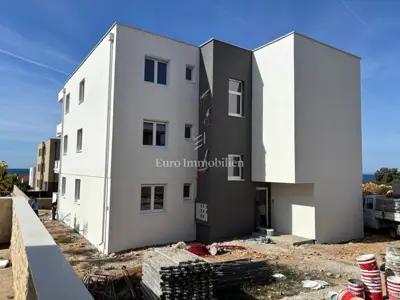 Novalja - apartman s velikom terasom, pogled na more - 12