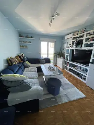 STAN NA VERUDI U PULI – 62 m², POGLED NA MORE I ŠUMU