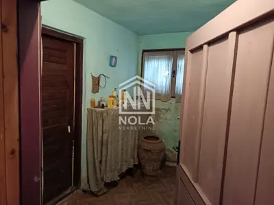 House 160 m², Kamenica - quiet location and renovation - 9