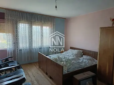 House 160 m², Kamenica - quiet location and renovation - 10