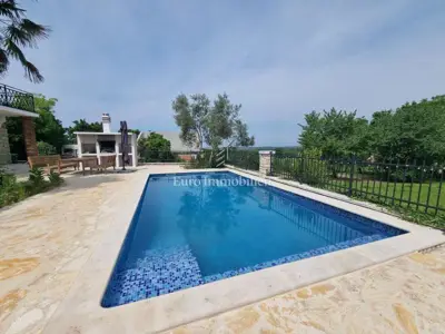 Renovated stone house with pool, 3 km from the sea - 7