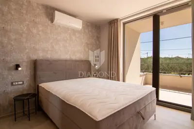Krk - modern villa with pool and sauna - 10