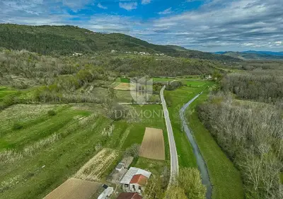 Building plot 2,277 m², Grožnjan by the stream and quiet location - 3