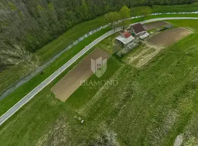 Building plot 2,277 m², Grožnjan by the stream and quiet location - 5