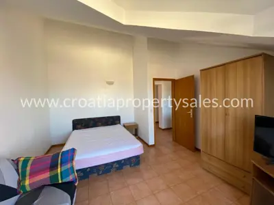 Apartment, Brač, 56 m², 2-room, 210 000 € - 3