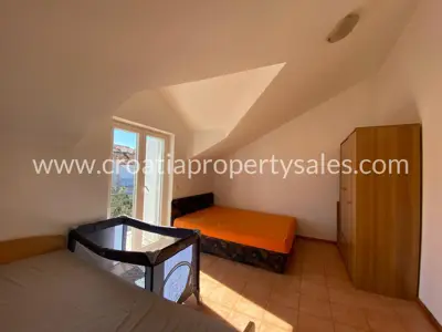 Apartment, Brač, 56 m², 2-room, 210 000 € - 2