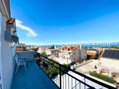 Apartment, Brač, 56 m², 2-room, 210 000 € - 1