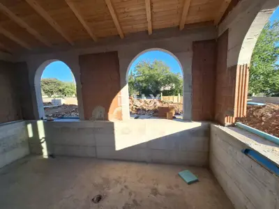 House 310 m², Bale - two separate residential units - 18