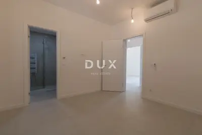 Penthouse 113 m², Primošten - Dachterrasse und Jacuzzi - 7