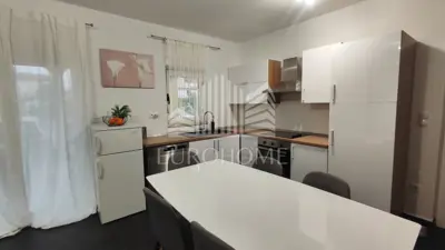 Apartment 100 m², Vir - ground floor of a house and furnished