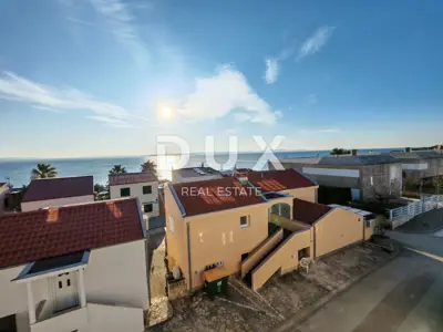 Apartment 168.38 m², Petrčane - sea view and 3 balconies - 14
