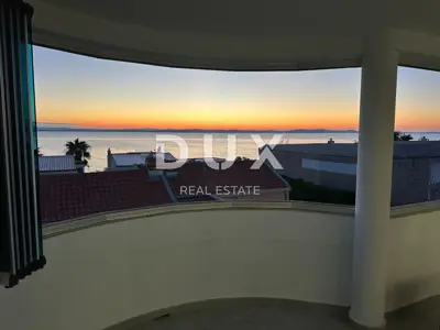 Apartment 168.38 m², Petrčane - sea view and 3 balconies
