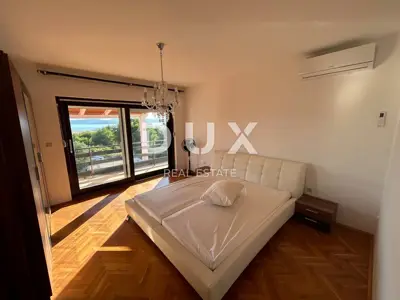 Haus 400 m², Zadar - Crno, Blick auf Gaženica - 18