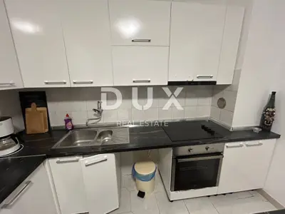 Haus 400 m², Zadar - Crno, Blick auf Gaženica - 9