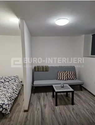 Apartment 29.9 m², Trnje - 1 room, ground floor