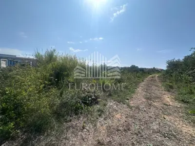 Building plot 1,505 m², Privlaka - 300 m from the sea - 2