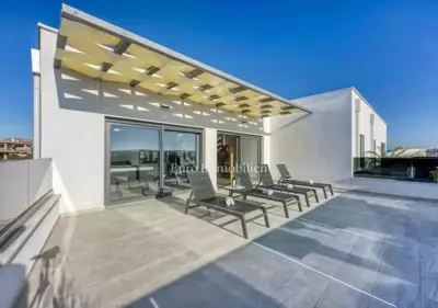Poreč okolica - modernes Doppelhaus mit Pool - 3