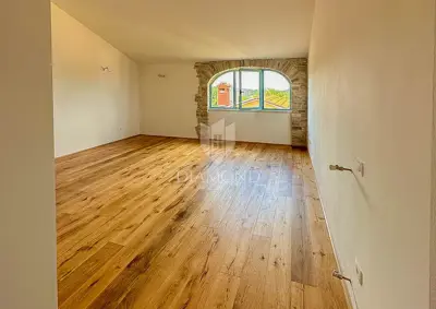 Stan 62 m², Buje - pogled na more