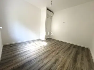 Stan 112,2 m², Vodice - vrt 128,08 m² i dvije terase - 9