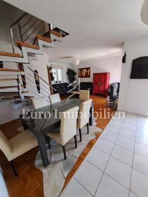 Dvoetažni stan, Krk, vrt 57 m² i 2 parkirna mjesta - 10