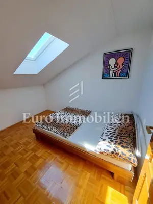 Dvoetažni stan, Krk, vrt 57 m² i 2 parkirna mjesta - 14