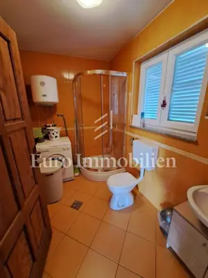 Dvoetažni stan, Krk, vrt 57 m² i 2 parkirna mjesta - 12