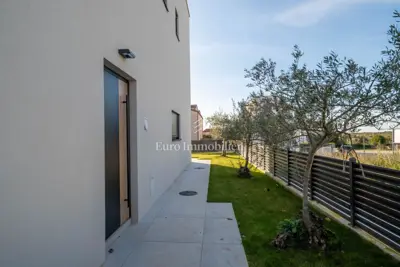 Wohnung 107 m², Poreč - mehrstöckig, Meerblick - 13