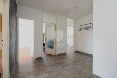 Stan 81 m², Krimeja, Rijeka - 3 spavaće sobe i balkon s pogledom na more - 10
