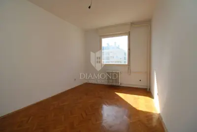 Stan 81 m², Krimeja, Rijeka - 3 spavaće sobe i balkon s pogledom na more - 5