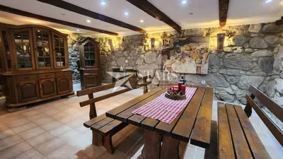 Kuća 304 m², Grbajel - obnovljena kamena kuća uz Kupu